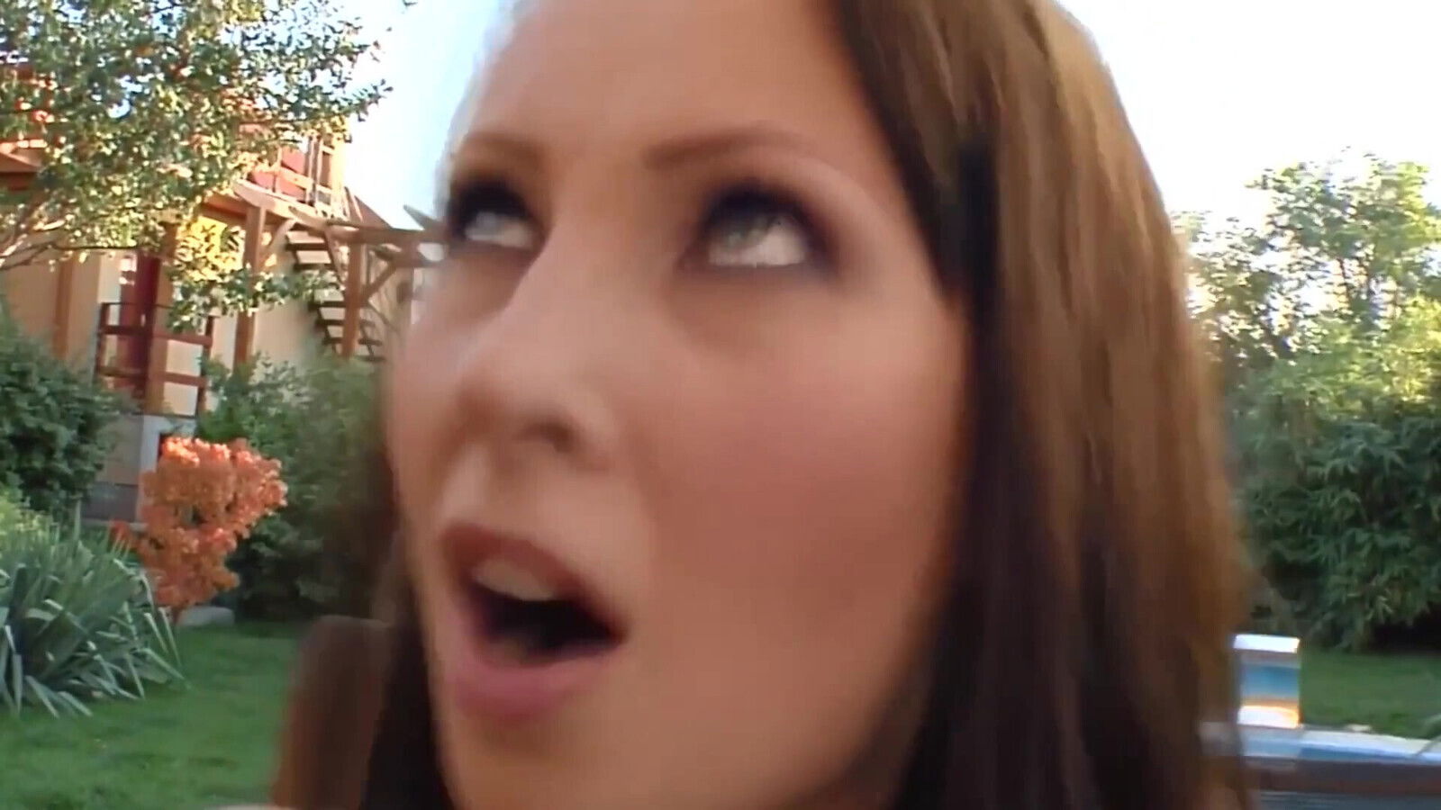 Brunette Slut Gets a Hot Creampie After a Intense Outdoor Fuck