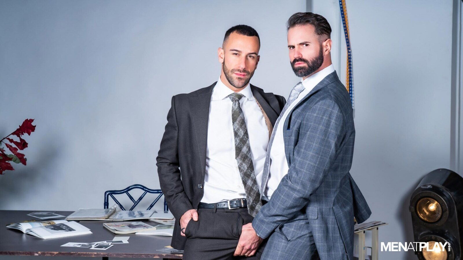 Servicing The Boss - MENatPLAY