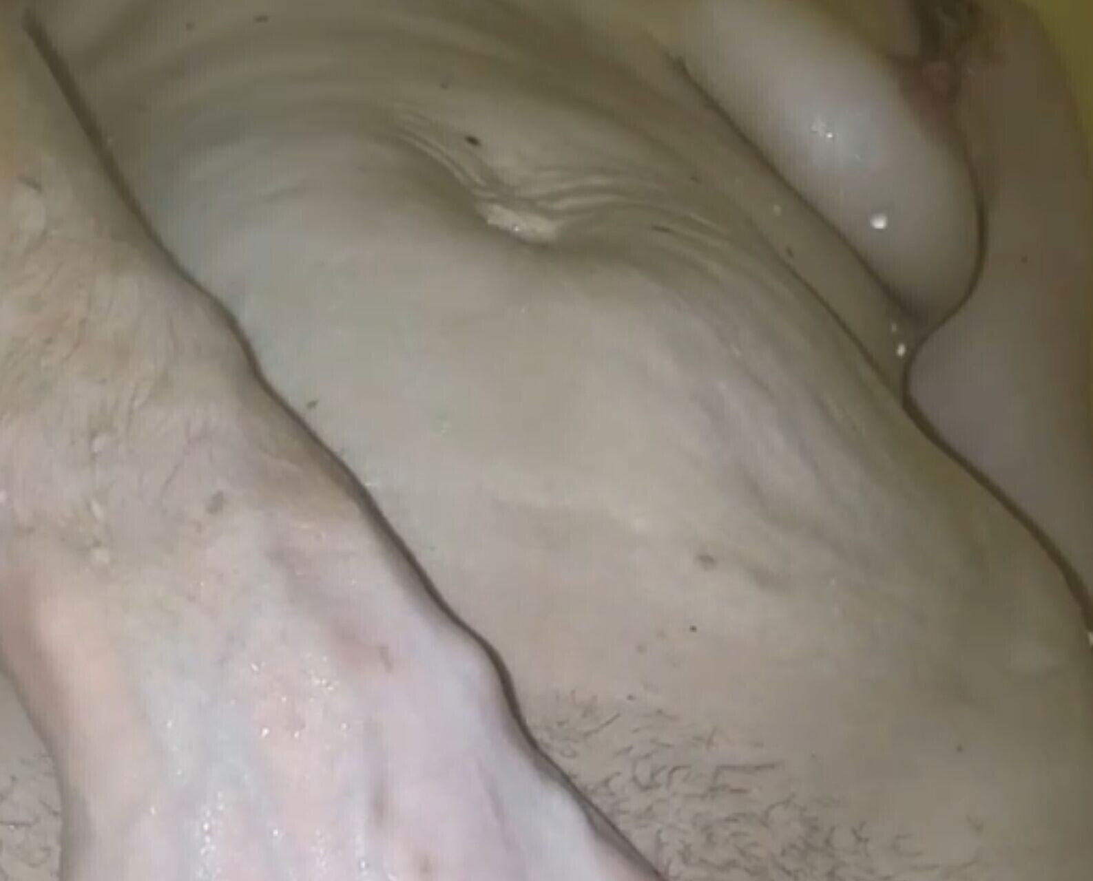 Real Amateur American Mormon Wife Pisses and Gets Fisted Homemade