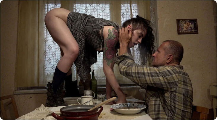 Anna de Ville & Brittany Bardot Perverse Family Sex - Brunette MILF Mom Hardcore Fuck with George Uhl