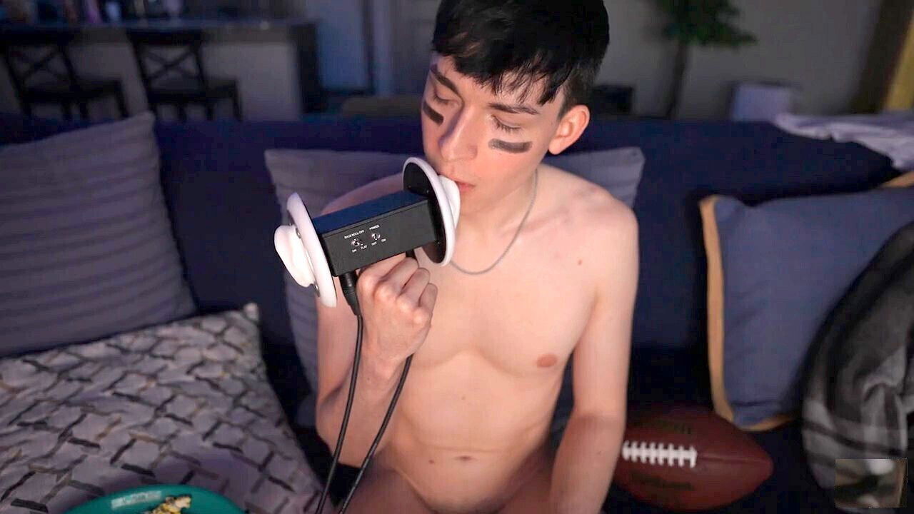 Asmr gay, ear licking, gay asmr roleplay