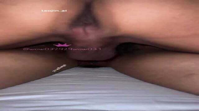 The latest in February 2026, the best cuckold couple in Guangzhou, [food, clothing, lust and lust] paid benefits, a 35-year-old best young woman, who usually likes fitness, dating single men, and playing exchanges, super exciting! Part 4