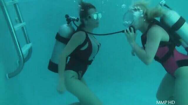 Battle Of The Scuba Babes (Double Jeopardy Round) - Kaycee Anne, Mia McKinley