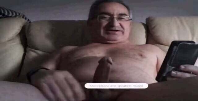 Bearded Spanish Grandpa Jacks Off on Webcam