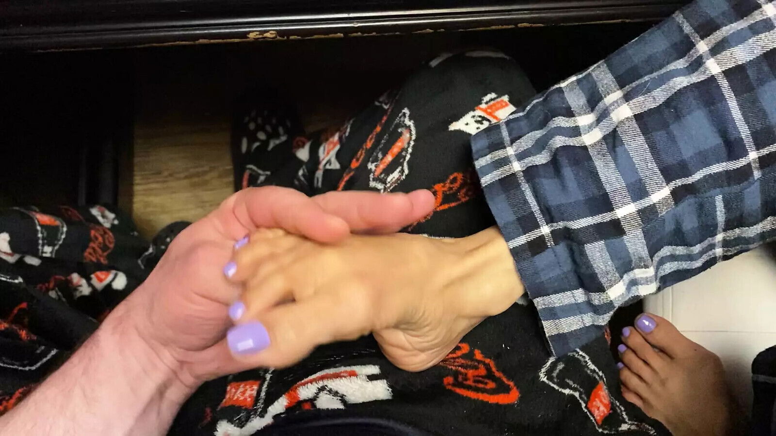 Sexy Little Feet Getting a Massage