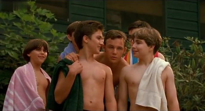 Jaime King,Dominique Swain in Happy Campers (2001)