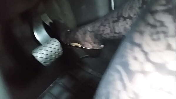 Pedal pumping my girlfriend 160 km/h