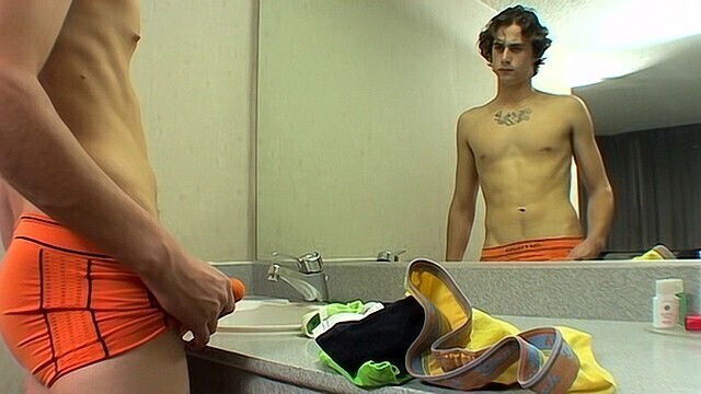 Joey - Pickin' A Pair! - Joey Steels - UndieTwinks