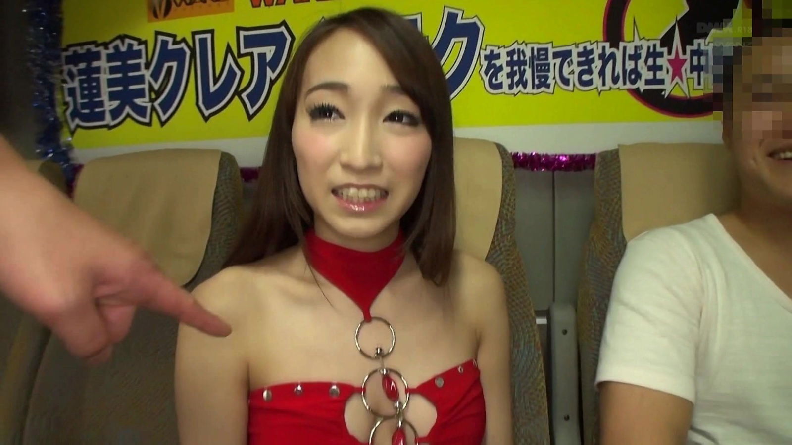 Kurea Hasumi takes clothes riding session