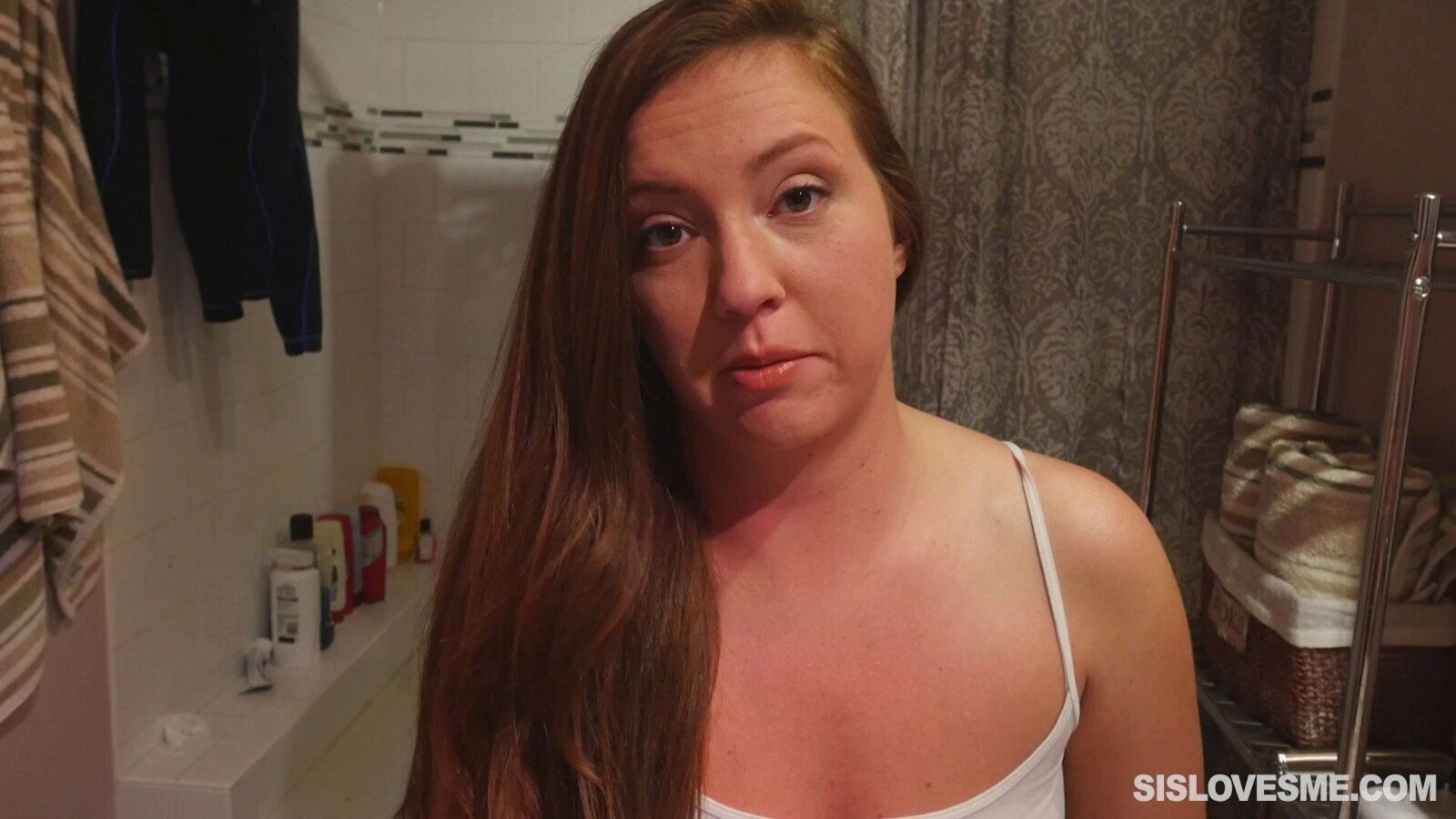 enjoys hitting Maddy Oreilly's slippery pussy with boner