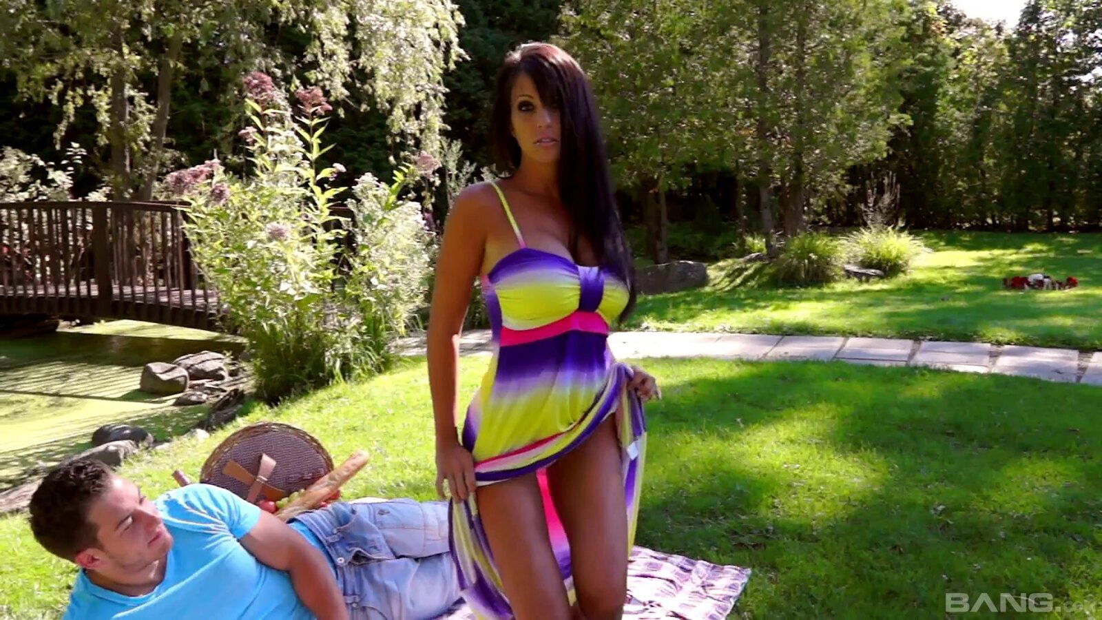 Sassy Meli humped her fella and started riding him vivaciously