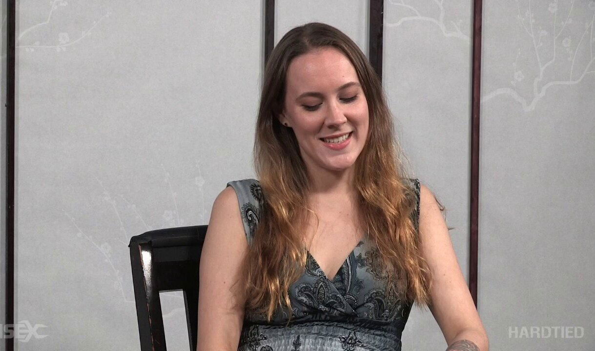 Hot Sierra Cirque is now just a BDSM prisoner of the horny black guy