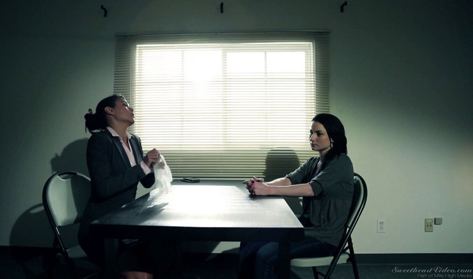 Tattooed lesbian with nice juggs getting her pussy licked