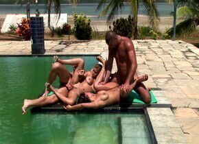 Hottest pornstar Druuna Diva in incredible blowjob, small tits adult scene