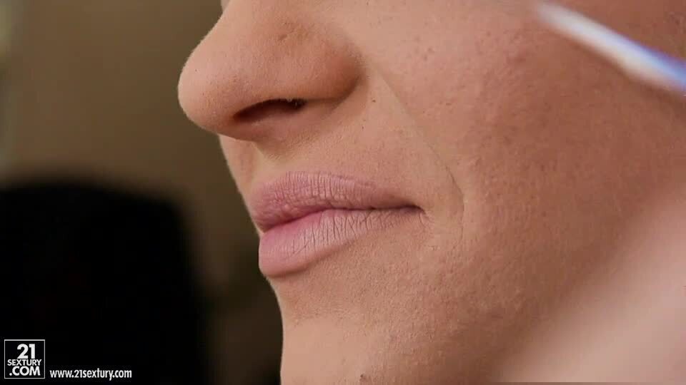 Adorable Alma Deluxe gets ass fucked in a threesome video