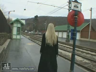 Superstar Wannabe Cora Carina Getting Fucked after Blowjob