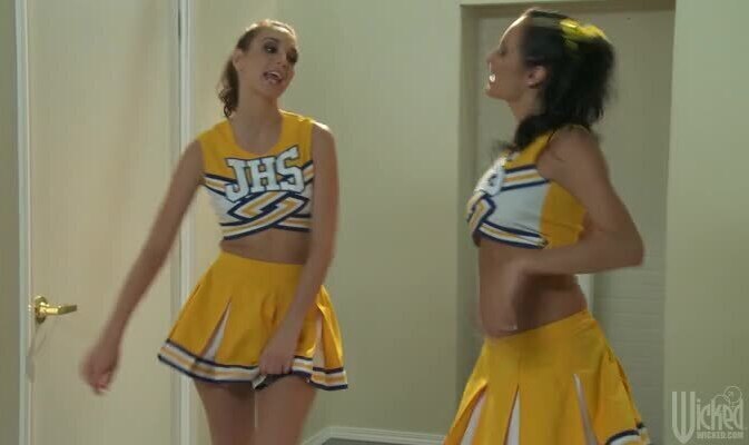 Cheerleader Katie Jordin Always Gets What Wants With Blowjobs