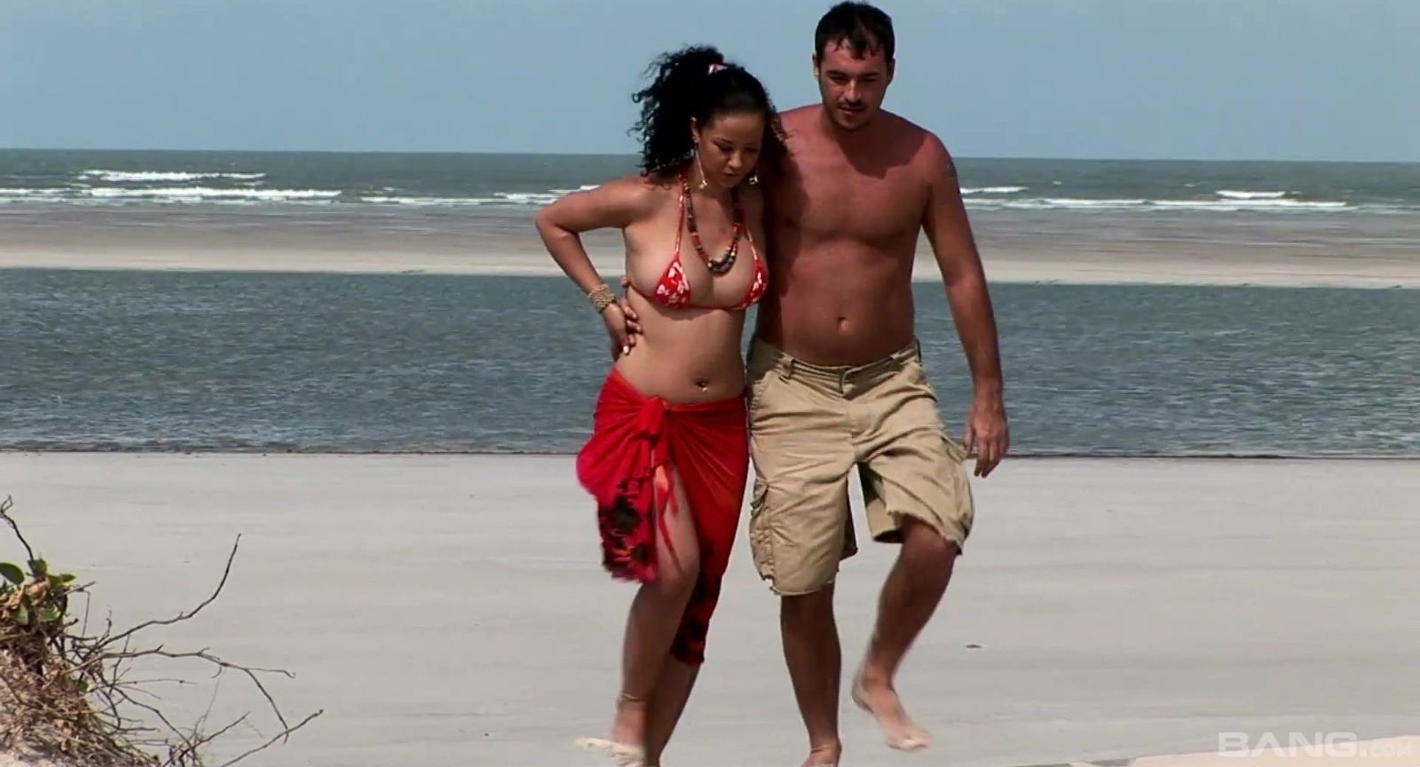 Zafira Klass and Mona Lisa are sluts who get fucked at an exotic place