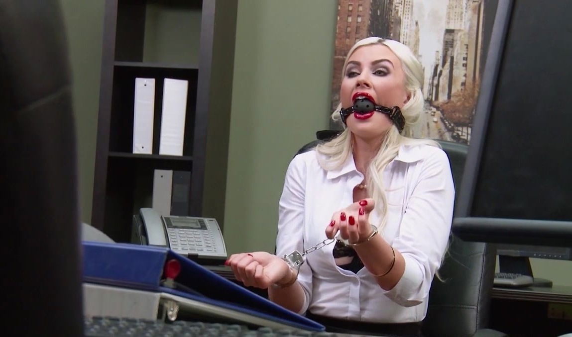 Allens from Brazzers swallows huge load