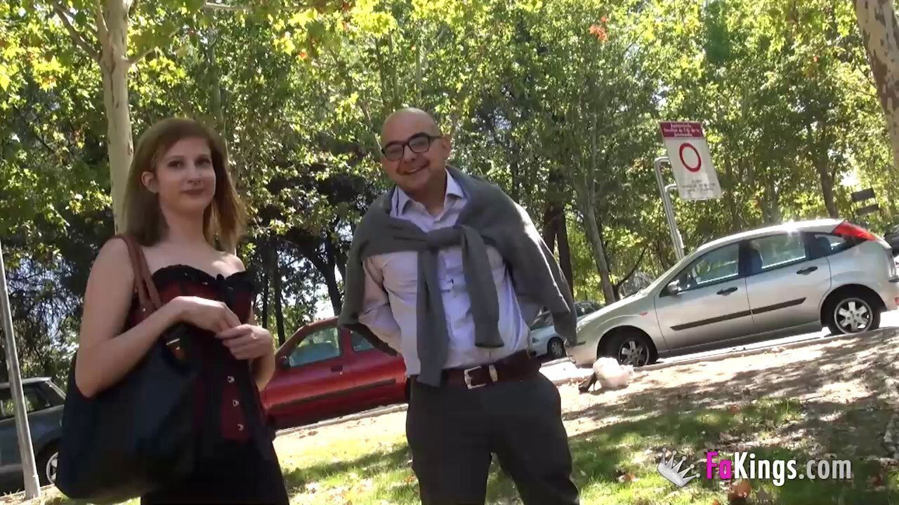 Diamond banging huge dick displaying nice