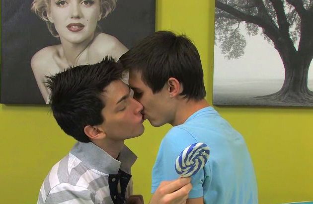 Colby London and Skyelr Bleu are fucking with pleasure