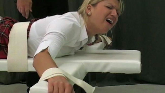 Hardcore spanking with slender beauty