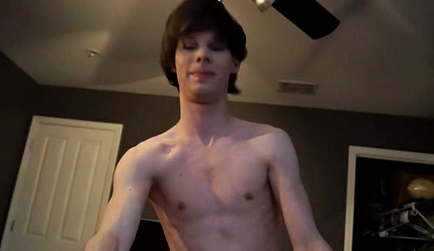 Cameron Sparks is getting blowjob from Trace Van De Kamp