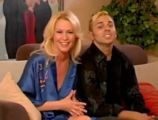 Beverly Lynne and Rebecca Love - Girl from