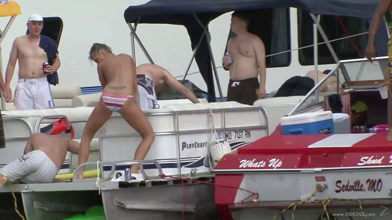 Slut on the yacht enjoys party and gets pussy fingered