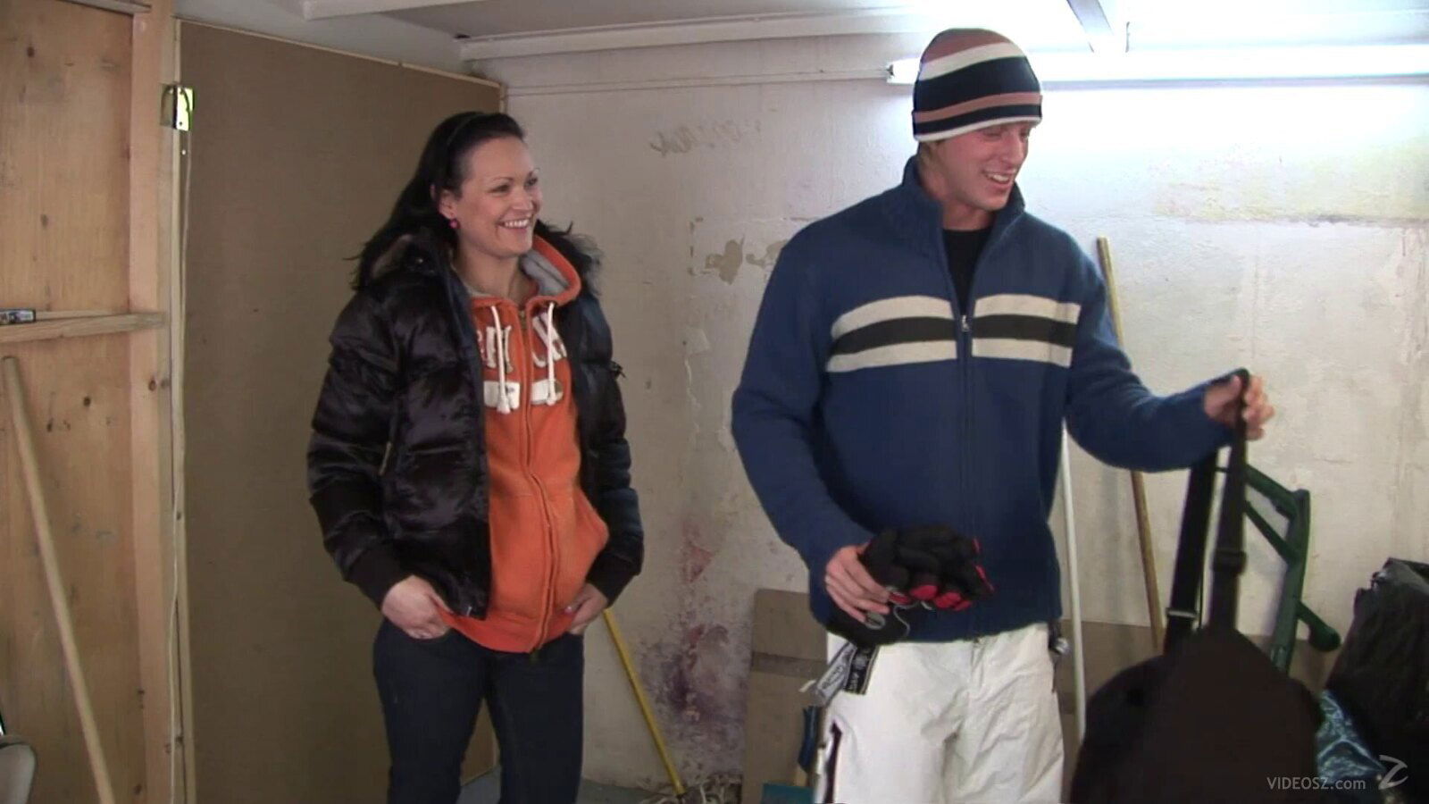 Elis Diamond gets cumshot face after getting fucked