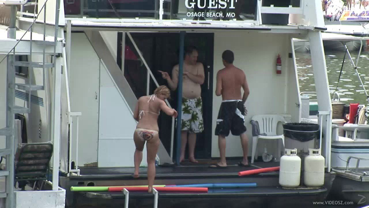 Amateur babes in bikinis dance and get crazy on a yacht