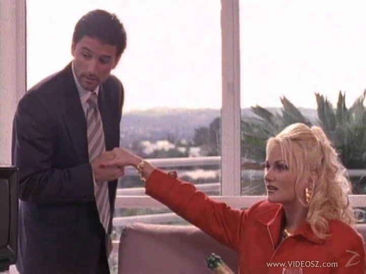 Exquisite Stacy Valentine And Maya Chavez Have A Wild Threesome