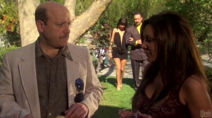 Marvelous Carmen Hart Goes Hardcore Story