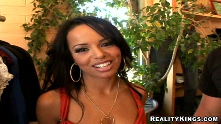 Pretty Zeina Heart fingers pussy rides dick