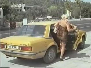 Plaisirs De Lesbos (1986)