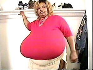 Curvaceous Norma Stitz Massages Gigantic Natural