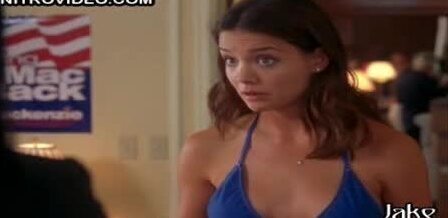 Hot Katie Holmes Going To Her Father's Office In a Sexy Bikini