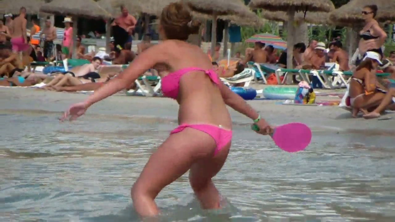 Filming my stepsis in pink bikini when she played tennis on a beach