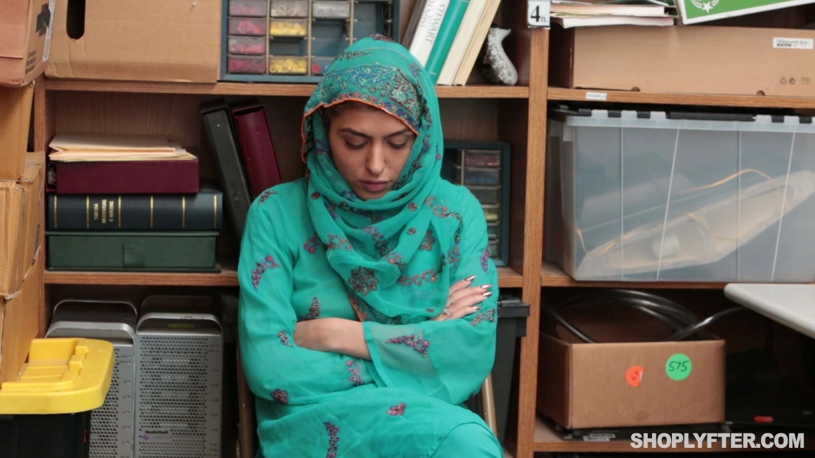 Audrey Royal gets naked nasty lover's erected dick