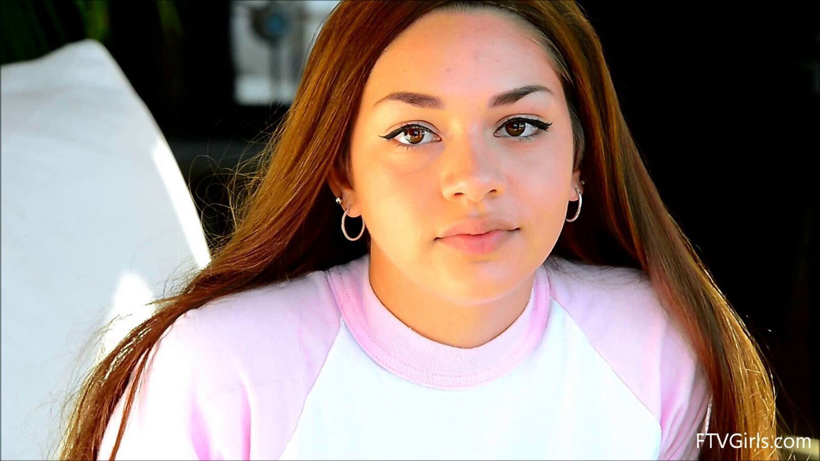 Lovely Kelly loves teasing with formidable curves