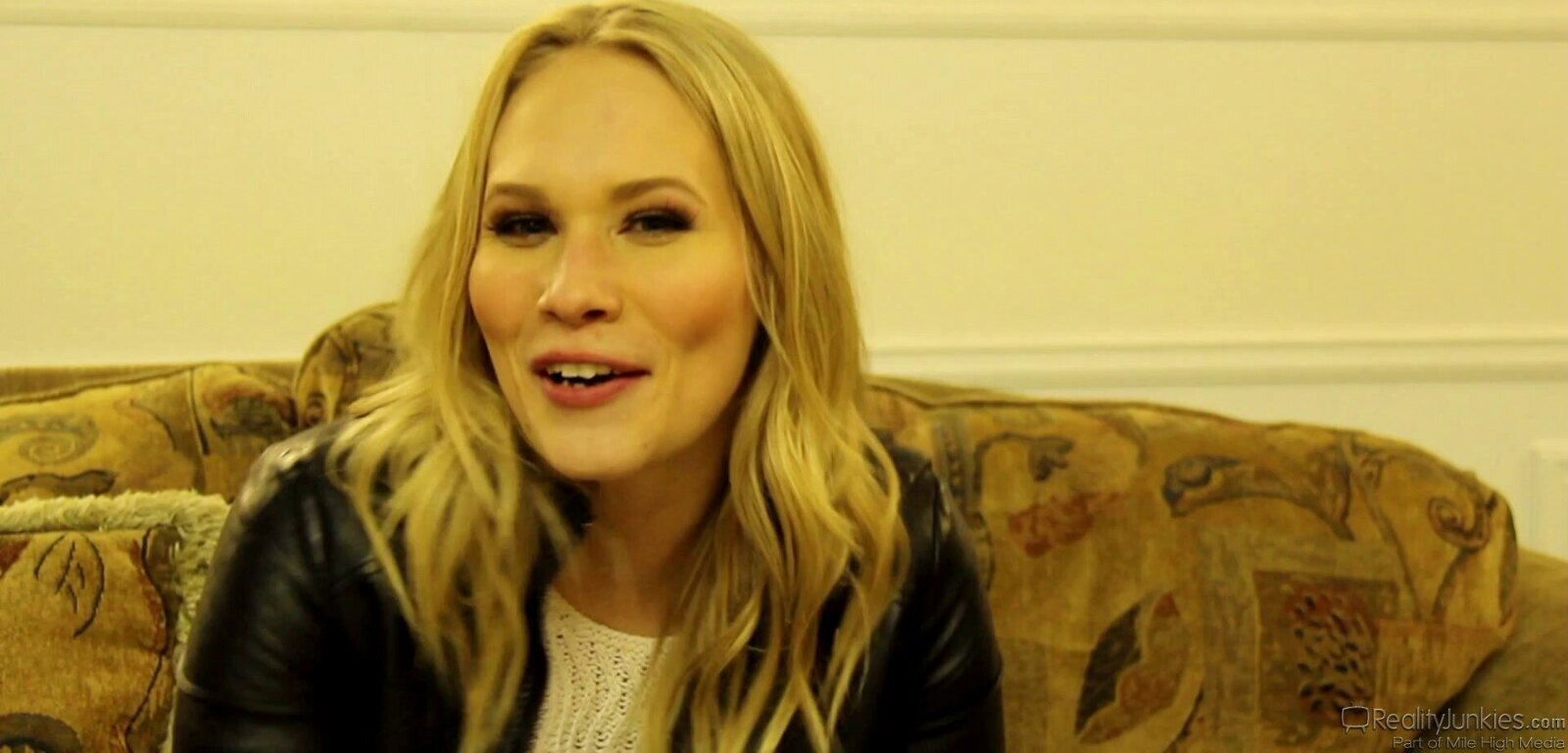 Long haired solo models poses seductively seductive photo shoots