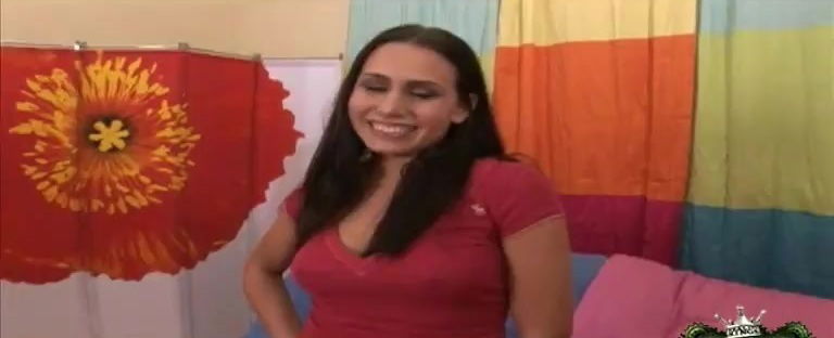 Hot sex with the sexy teen brunette Renna Ryann