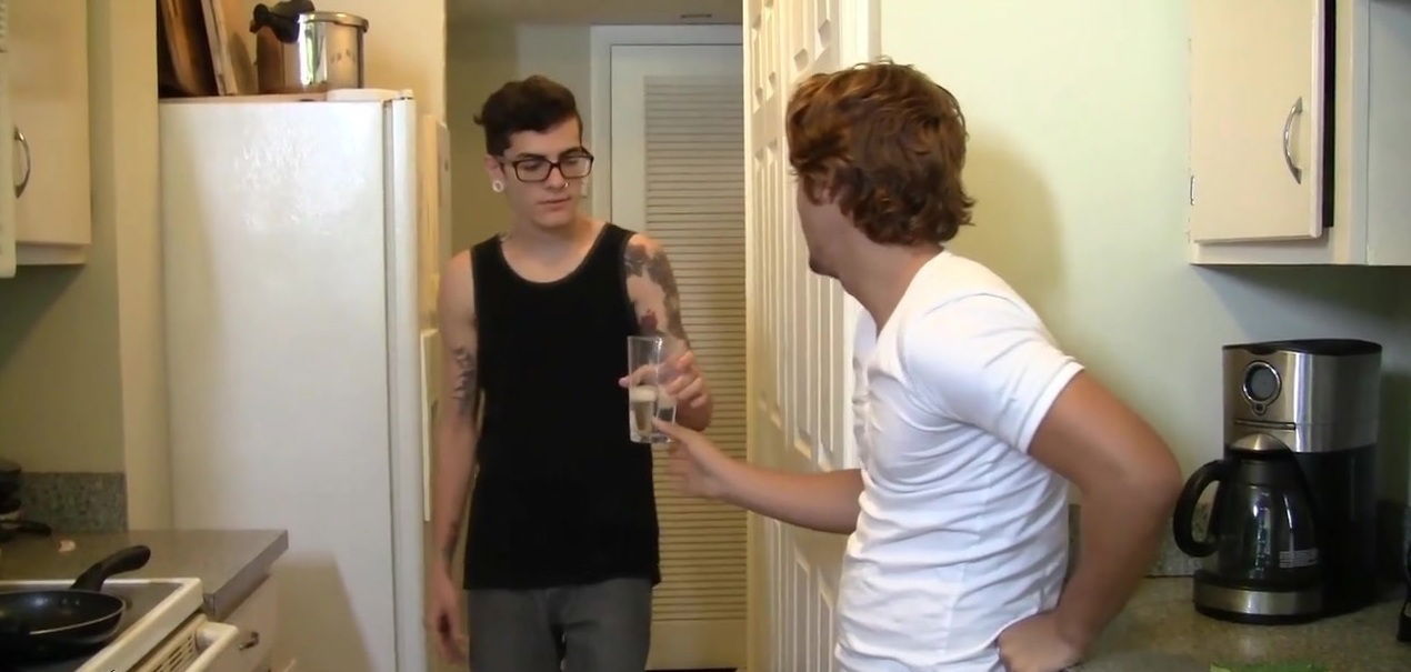 Cum pig Gideon Graham Sucks Dylan Drive's Uncut Cock