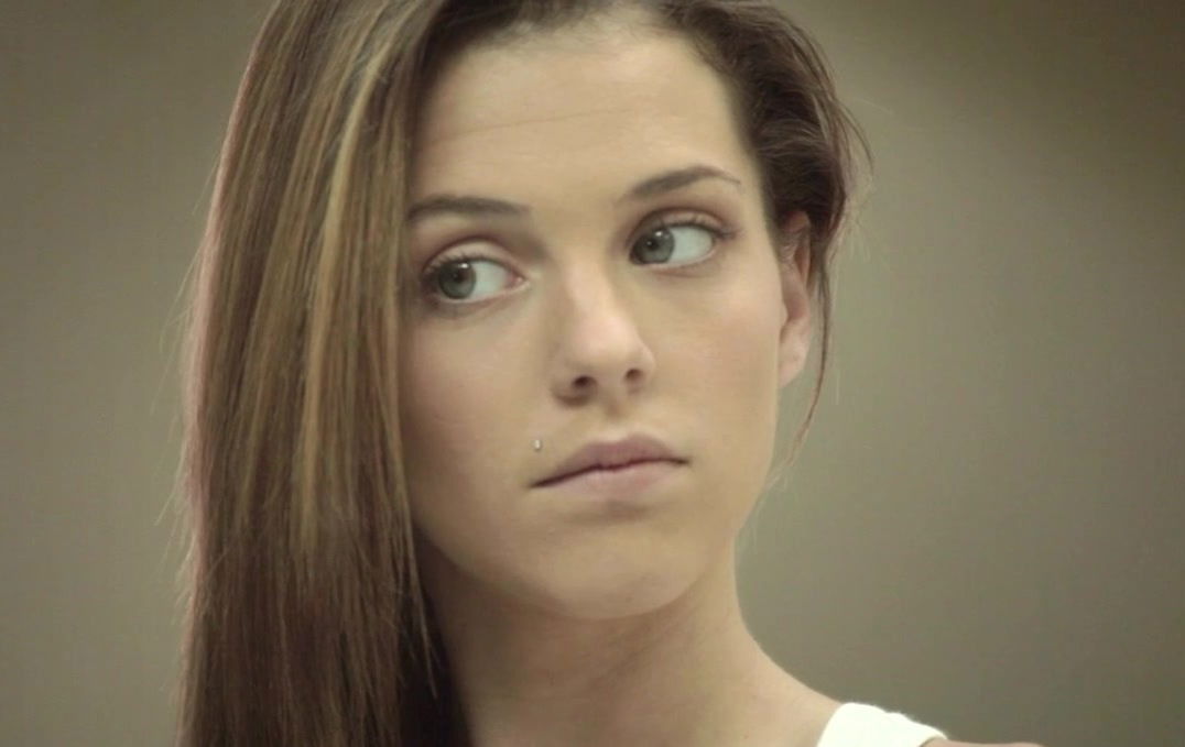 Check out her finger fucking skills