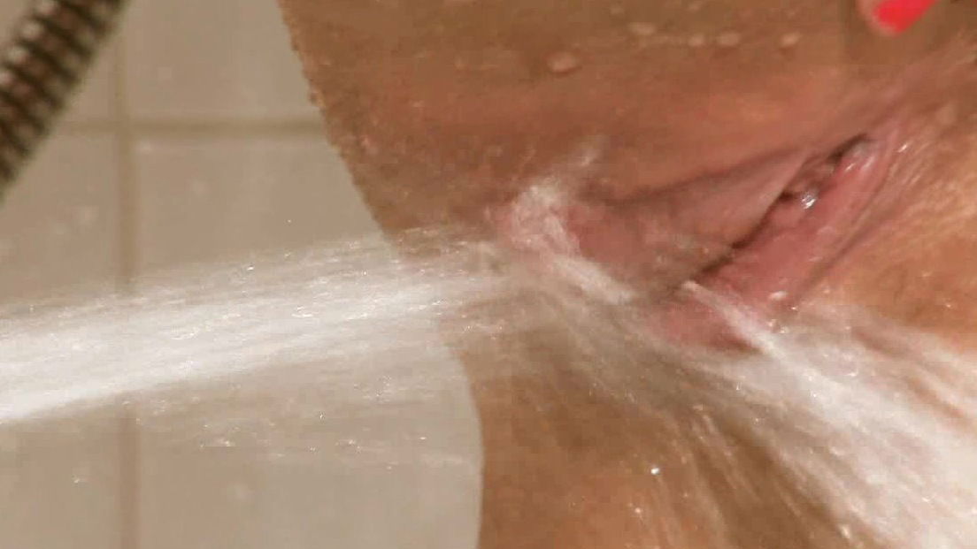 Skinny doll loves a good shower