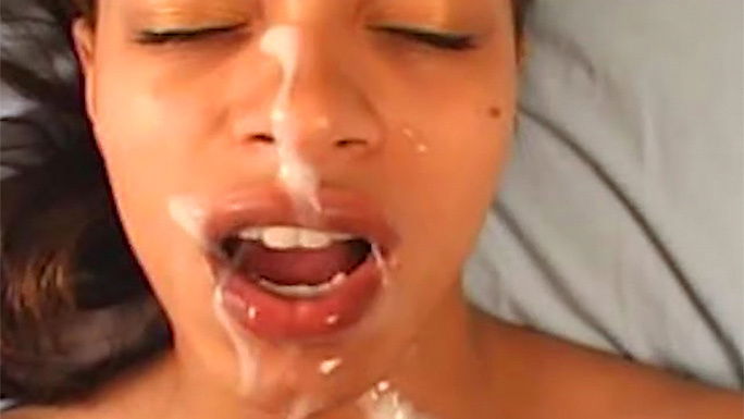 Lisa Sparxxx enjoying