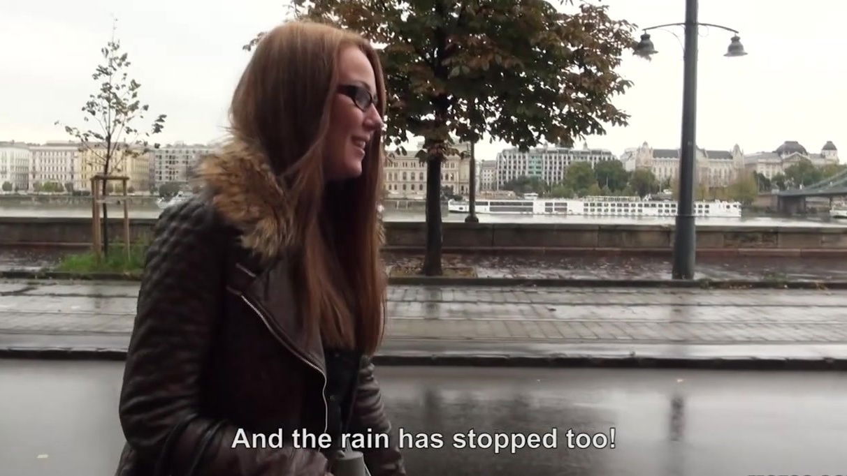 Angel Blade gets payed for a steamy fuck on cam