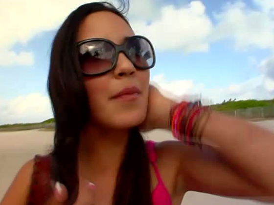 Susanne Kelly lets her horny fuck buddy explore every inch of her body