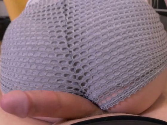 Light haired cutie with hairy pussy Niki Snow gives nice blowjob