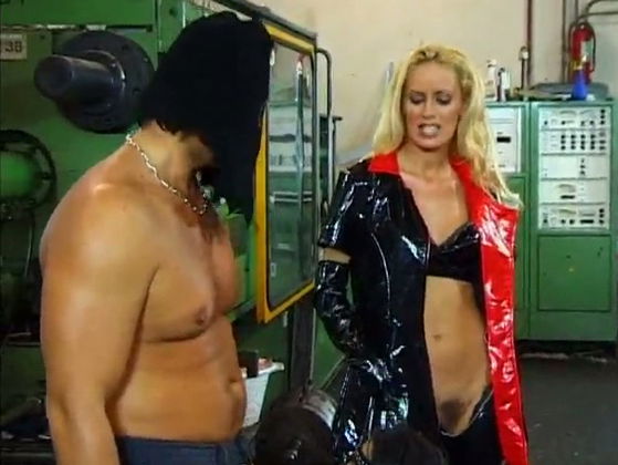 Blond slutty MILF Julia Swen and her freak give hard sex lesson to naughty brunette chicks